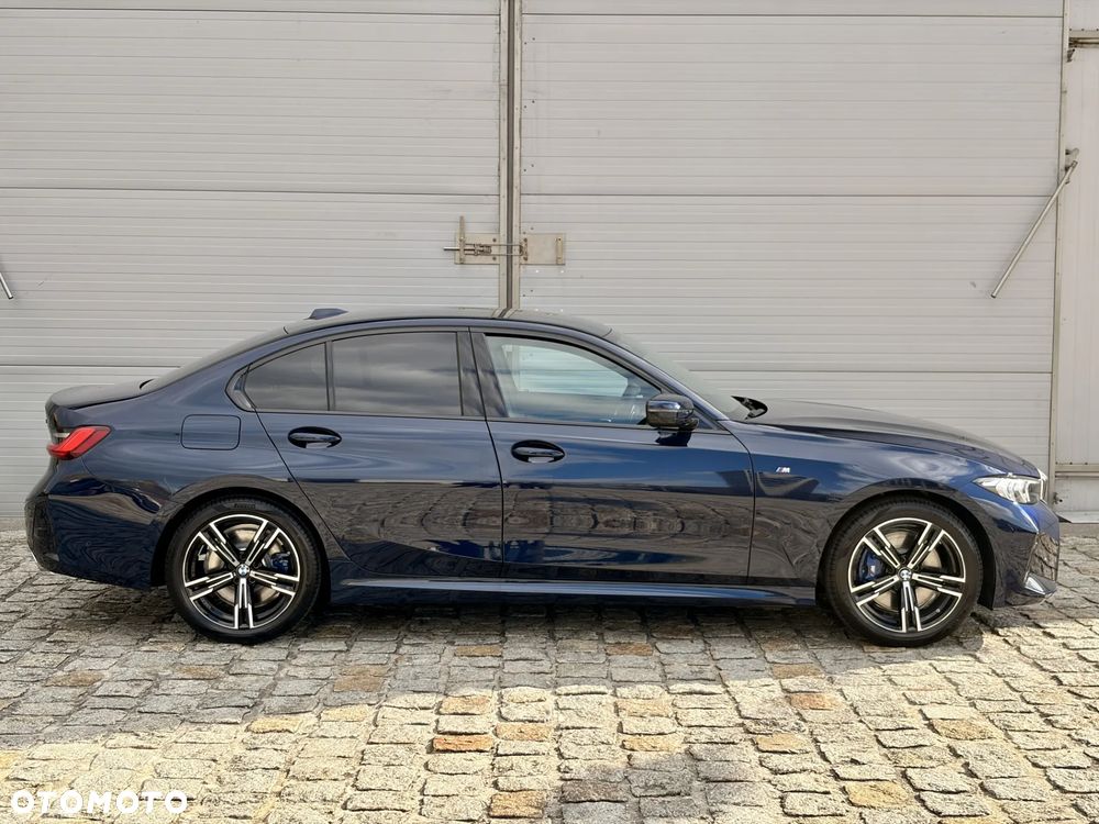 BMW Seria 3 320d xDrive mHEV M Sport - 3