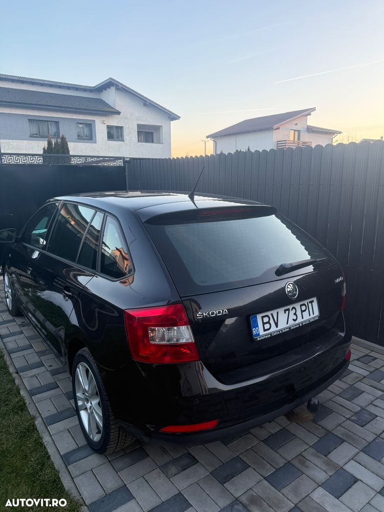 Skoda RAPID 1.6 TDI DSG Drive - 4