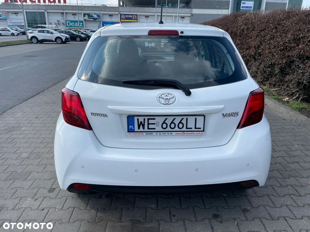 Toyota Yaris 1.33 Active EU6 - 5