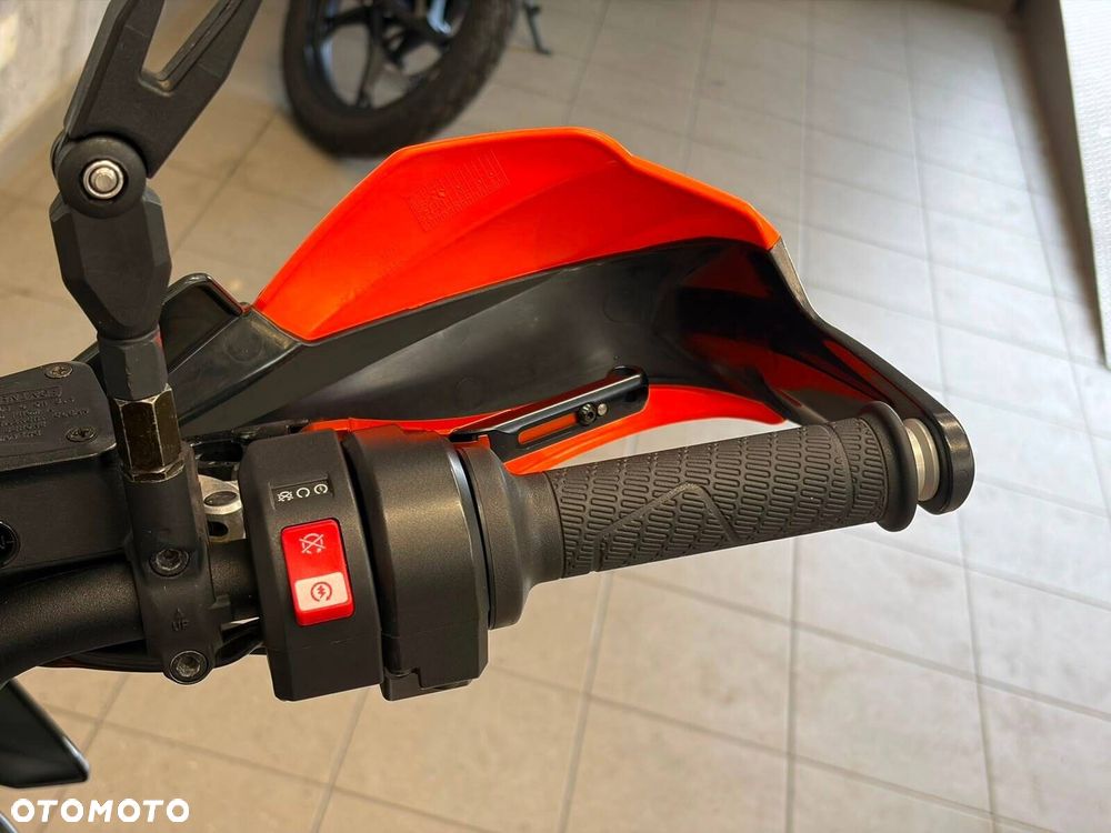 KTM SX - 10