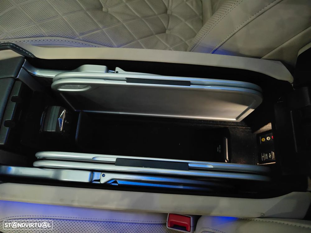 Mercedes-Benz S 500 Maybach 4-Matic - 31