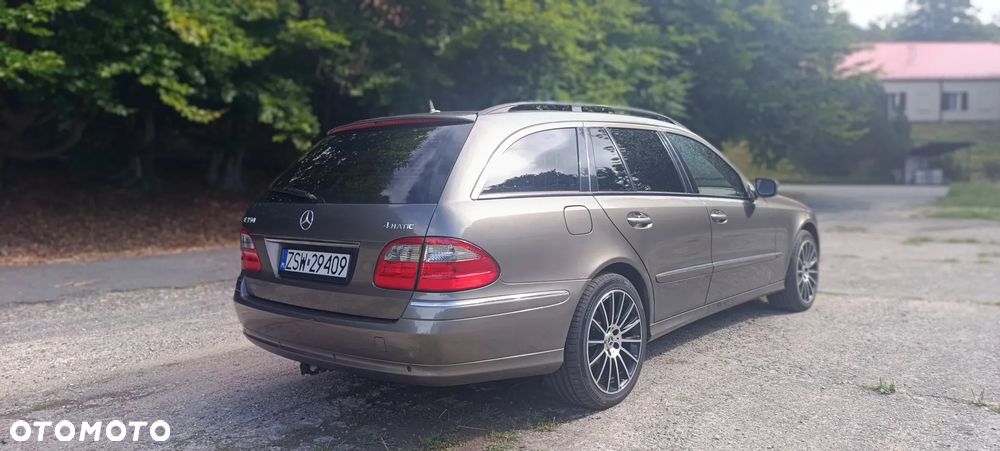 Mercedes-Benz Klasa E 350 4-Matic Elegance - 3