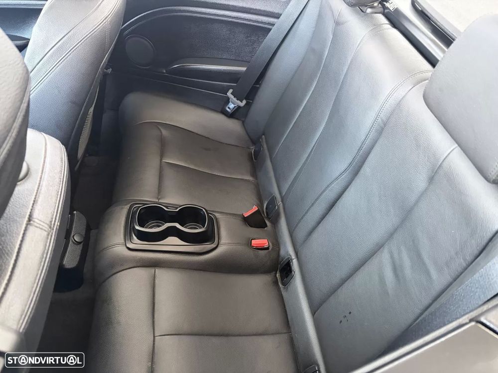 BMW 218 d Cabrio Line Sport - 14