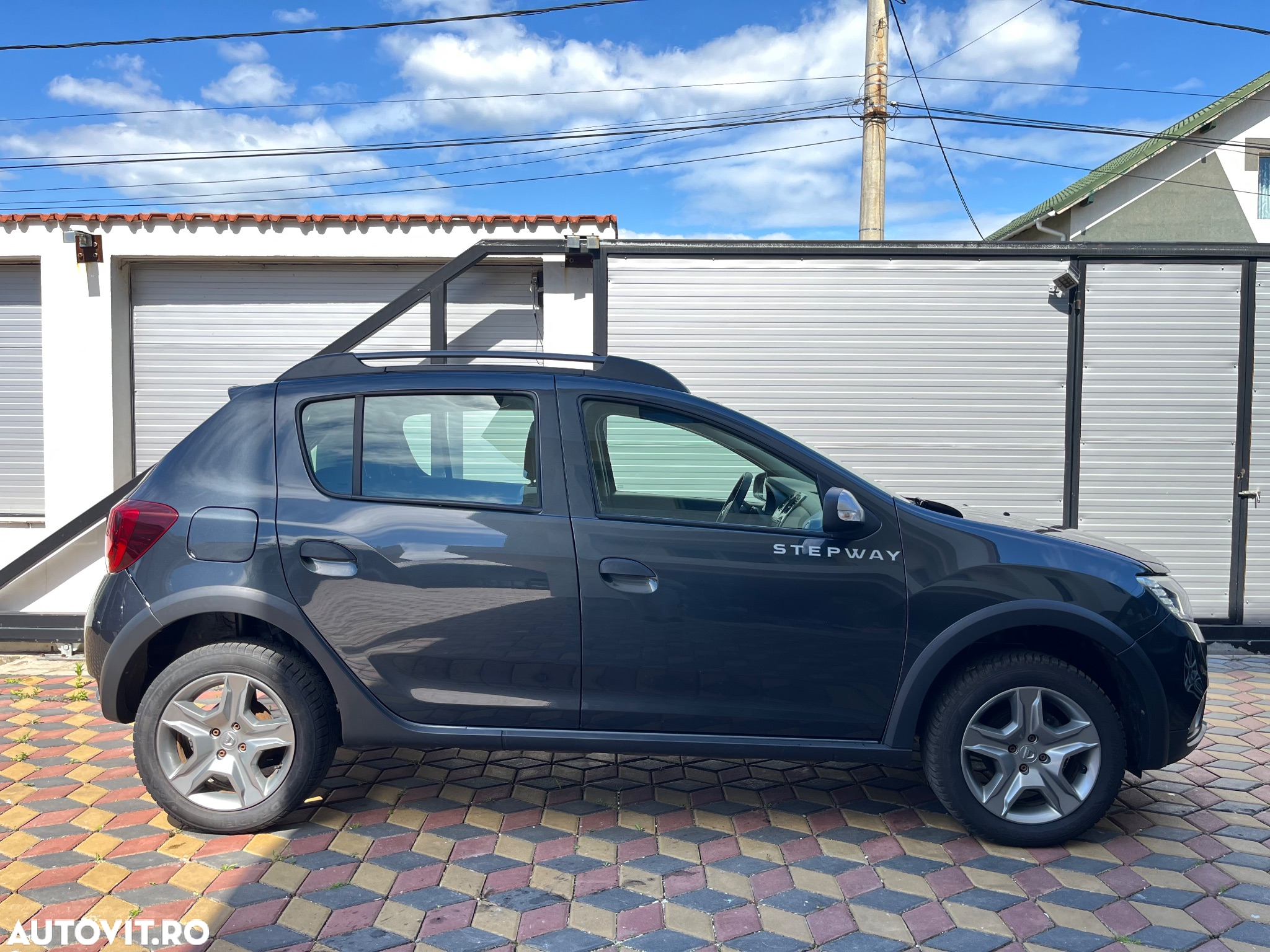 Dacia Sandero Stepway TCe 90 Prestige - 8