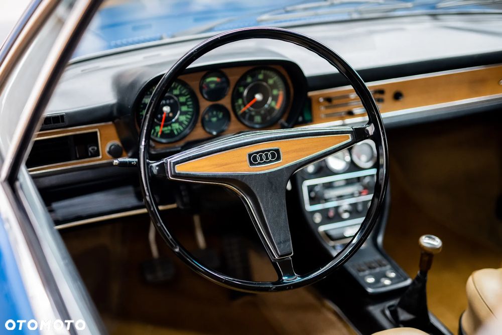 Audi 100 - 14