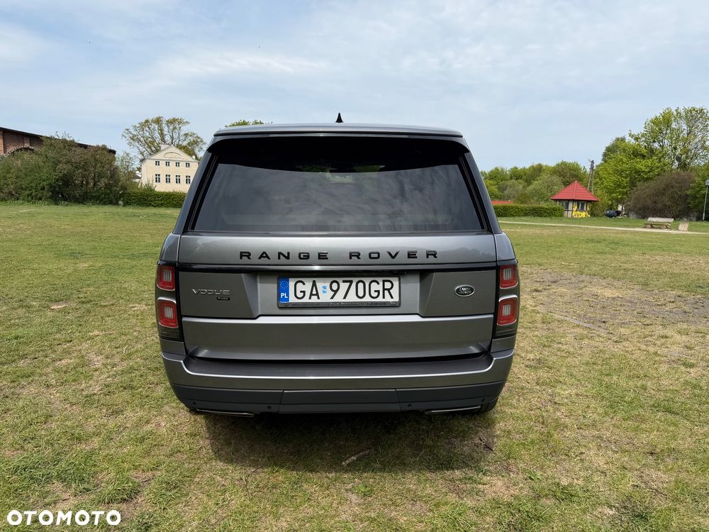 Land Rover Range Rover P400 Vogue - 14
