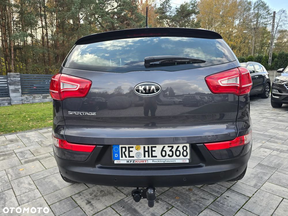 Kia Sportage 2.0 L - 17