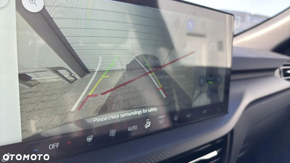 Ford Kuga 2.5 FHEV FWD ST-Line X - 33