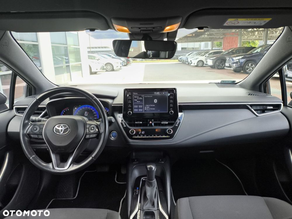 Toyota Corolla 2.0 Hybrid Comfort - 24