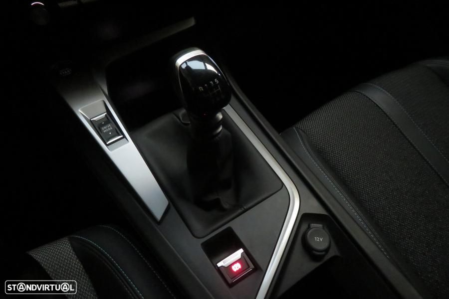 Peugeot 308 1.2 PureTech Allure - 17