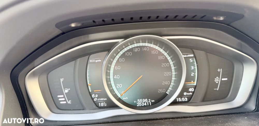 Volvo XC 60 D3 Inscription - 11