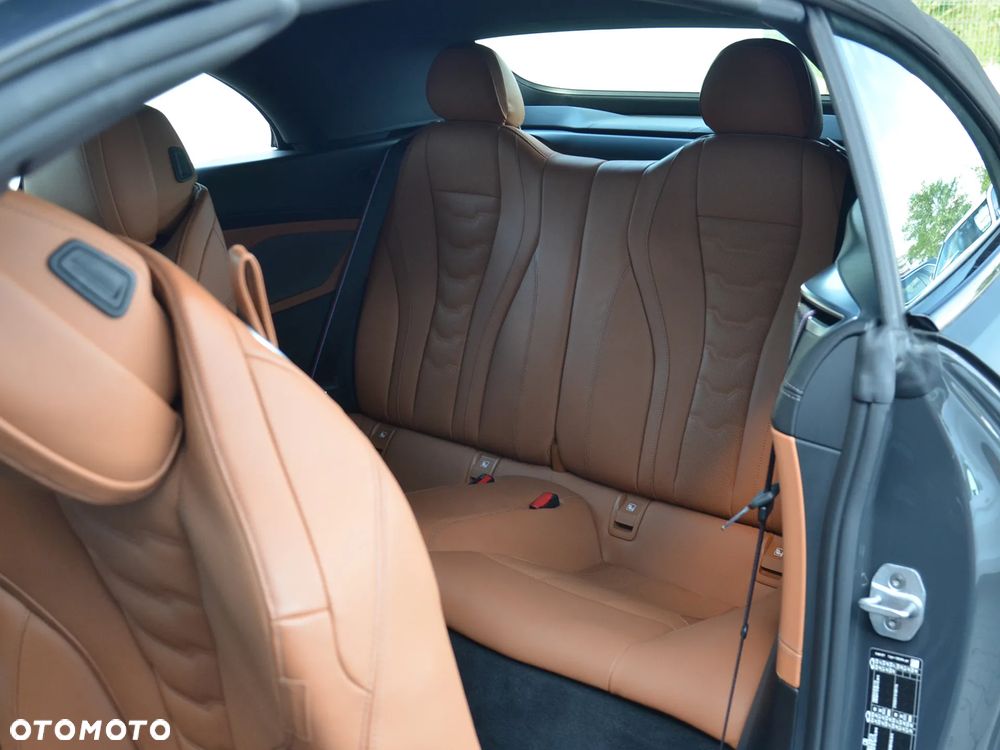 BMW Seria 8 840i xDrive - 25