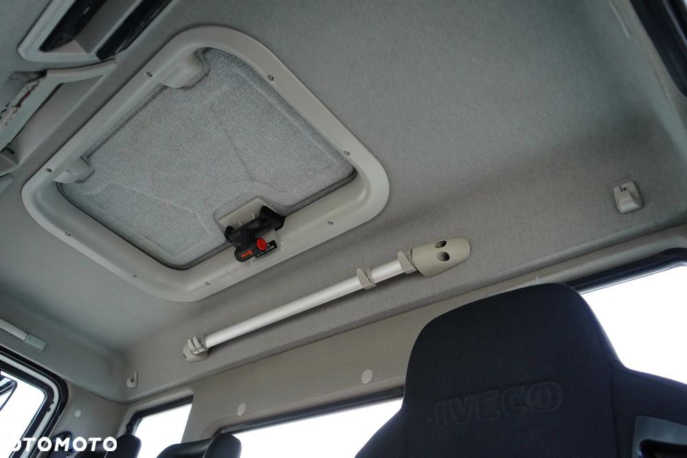 Iveco / EUROCARGO / 180-320 / E 6 / WYWROTKA / ŁAD. 10 550 KG - 17