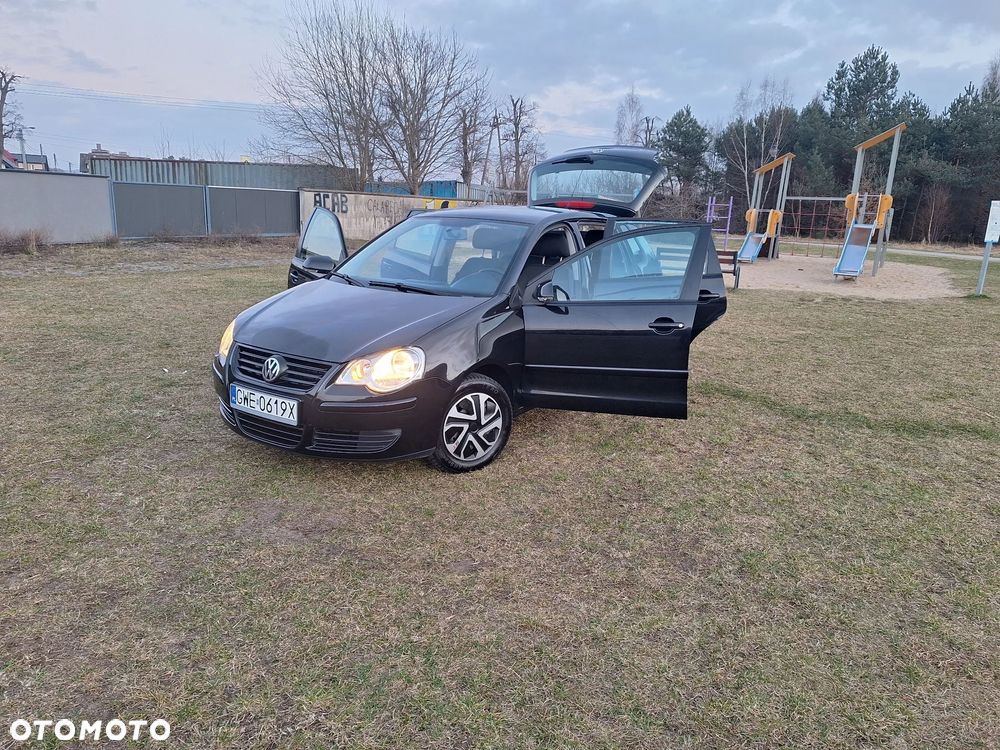 Volkswagen Polo 1.4 Comfortline - 28