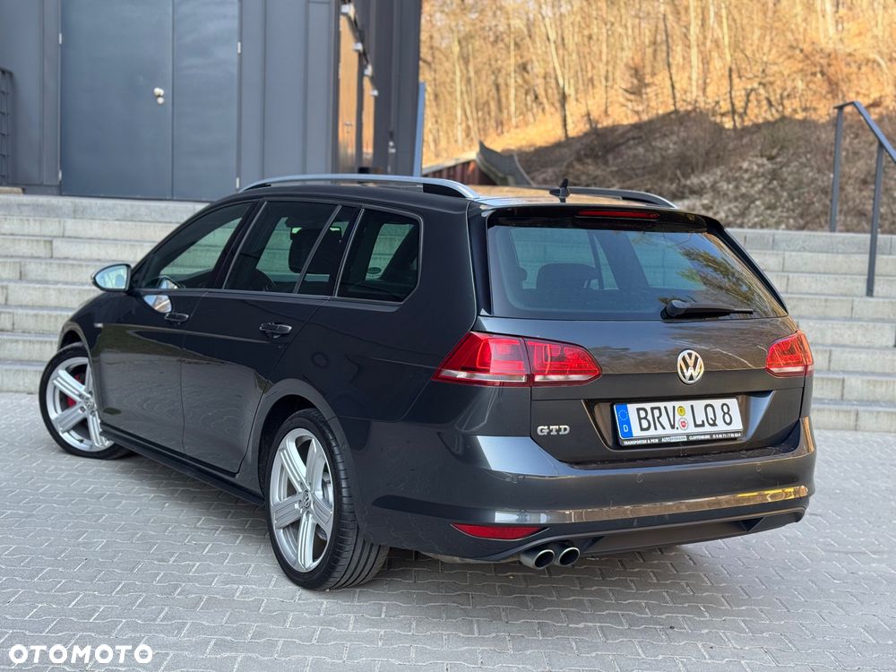 Volkswagen Golf GTD 2.0 TDI SCR DSG - 11