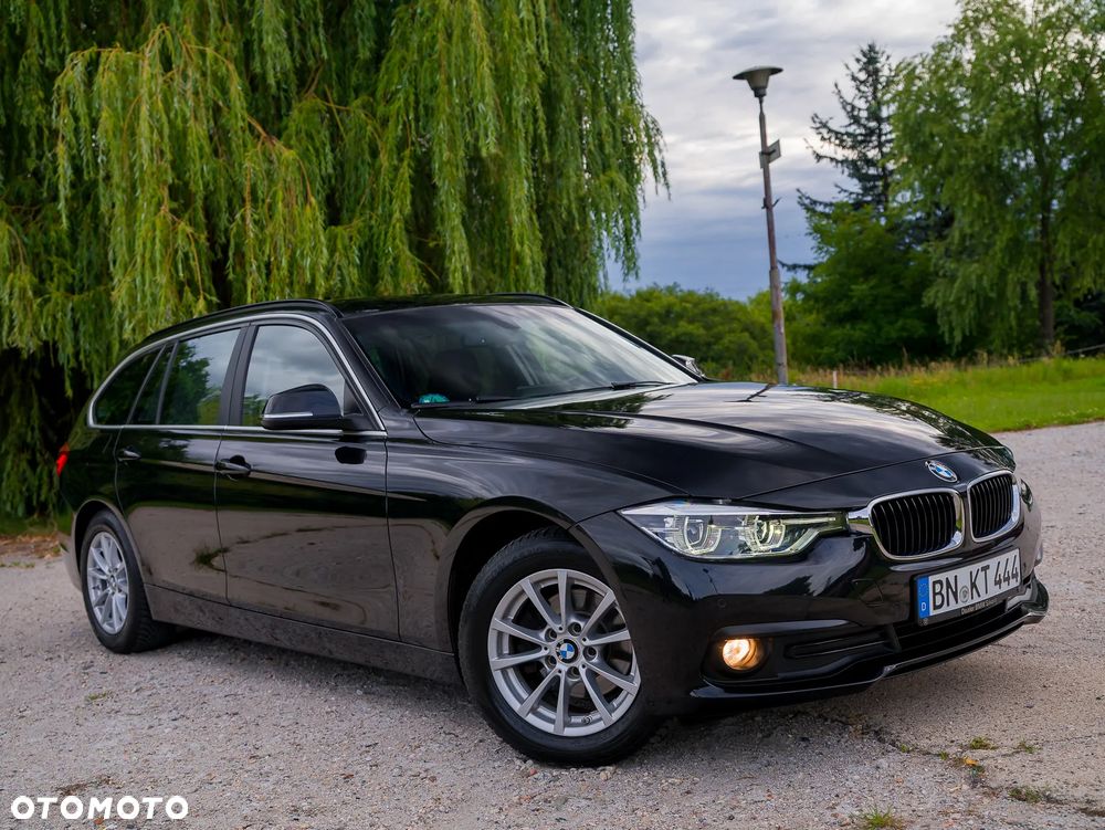 BMW Seria 3 318d Luxury Line - 18