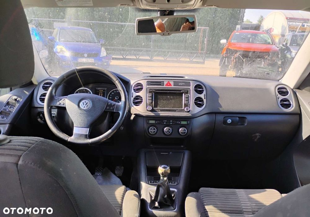Volkswagen Tiguan - 7
