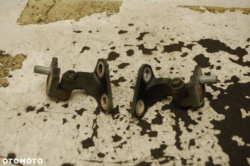ZAWIAS DRZWI LEWY PRAWY PRZÓD PRZEDNI 1K0837401 1K0837402 VW GOLF V KOMBI JETTA V PASSAT B6 - 2