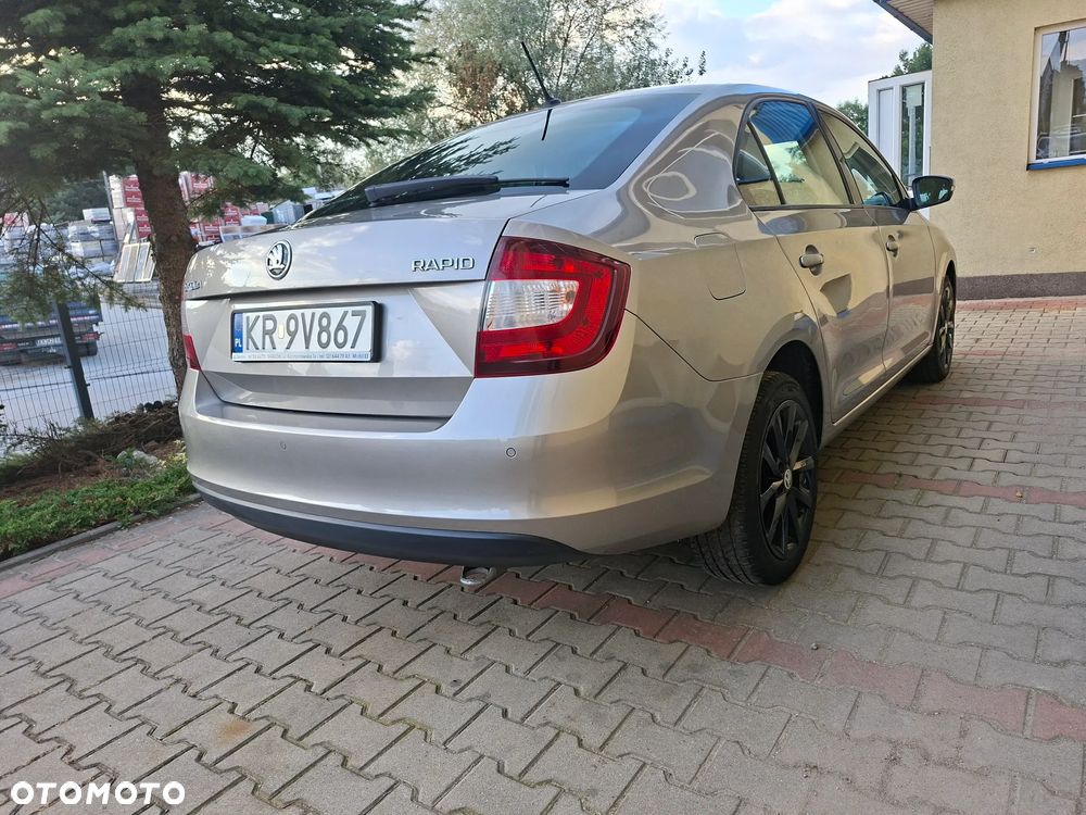 Skoda RAPID 1.0 TSI Style - 4