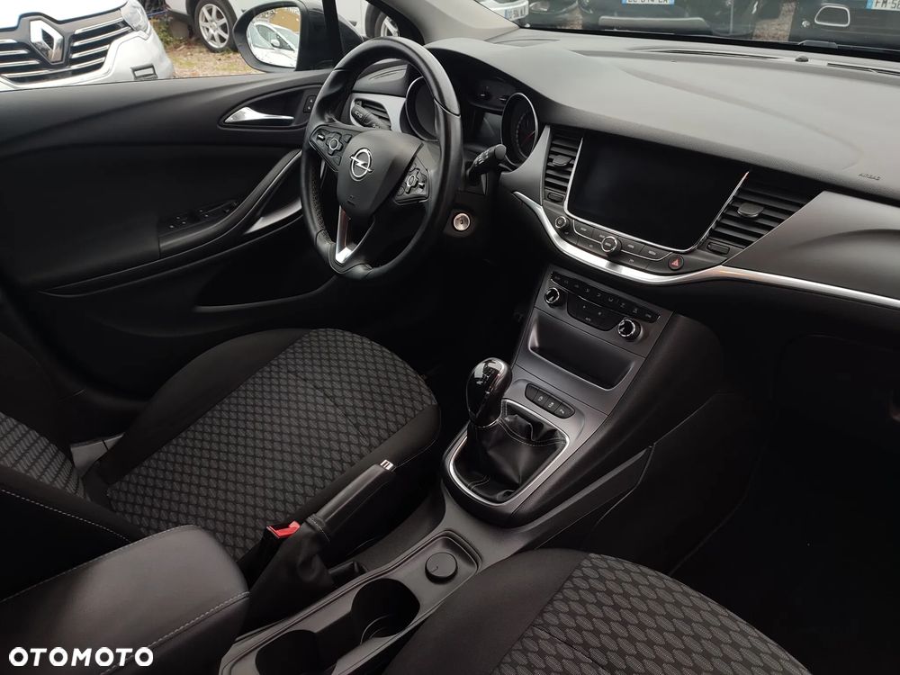 Opel Astra 1.4 Turbo Business - 25