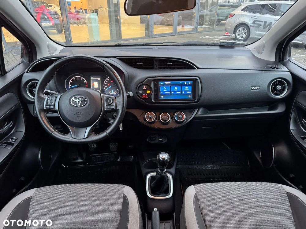 Toyota Yaris 1.5 20th Anniversary - 7