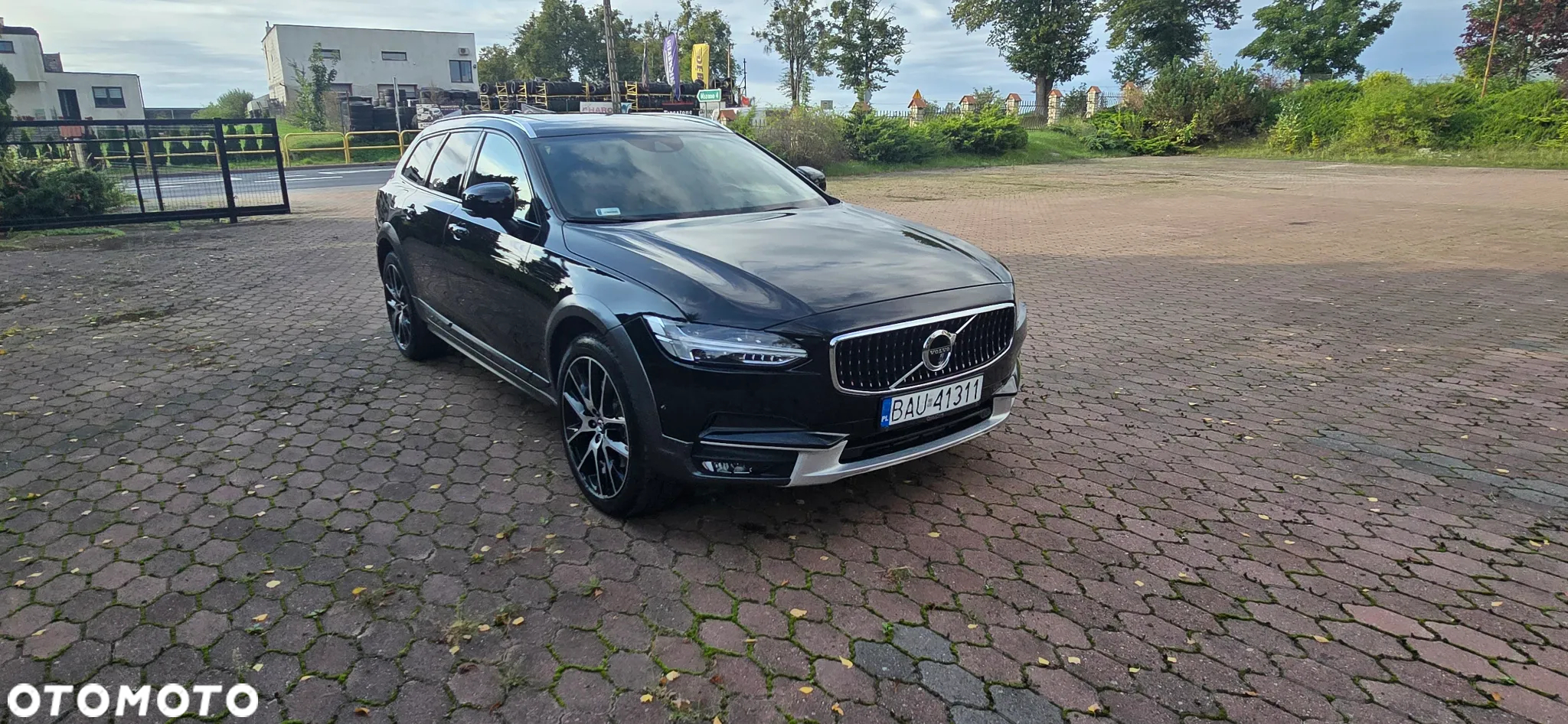 Volvo V90 Cross Country T6 AWD Ocean Race - 4
