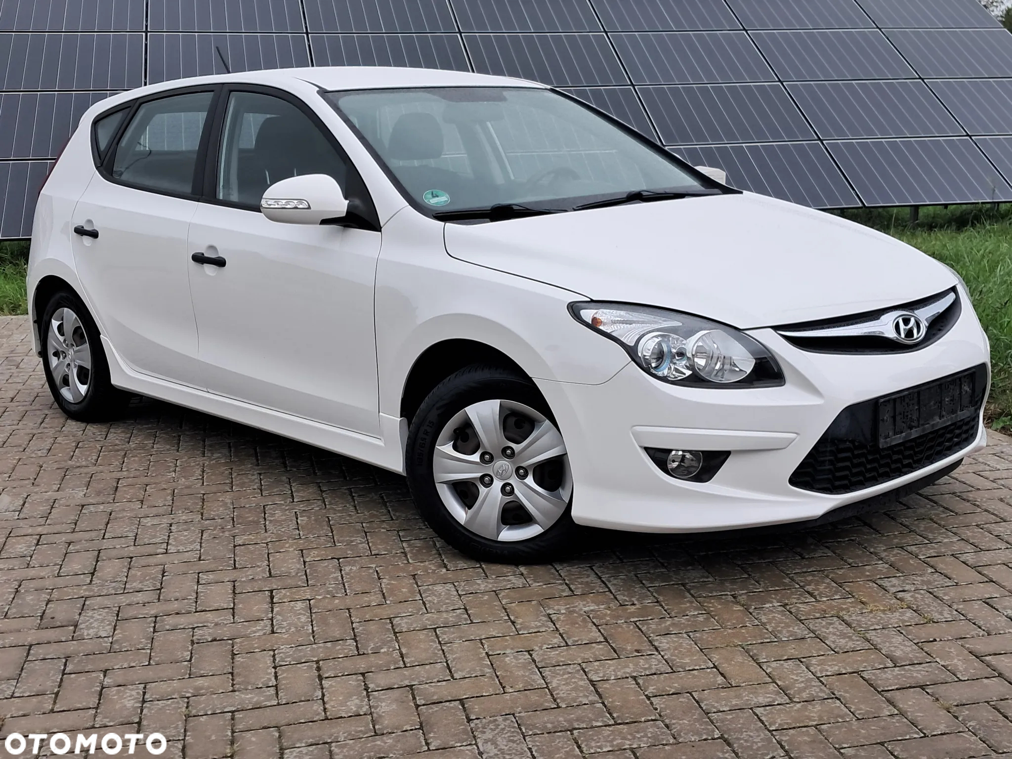 Hyundai i30 1.4 FIFA WM Edition - 9