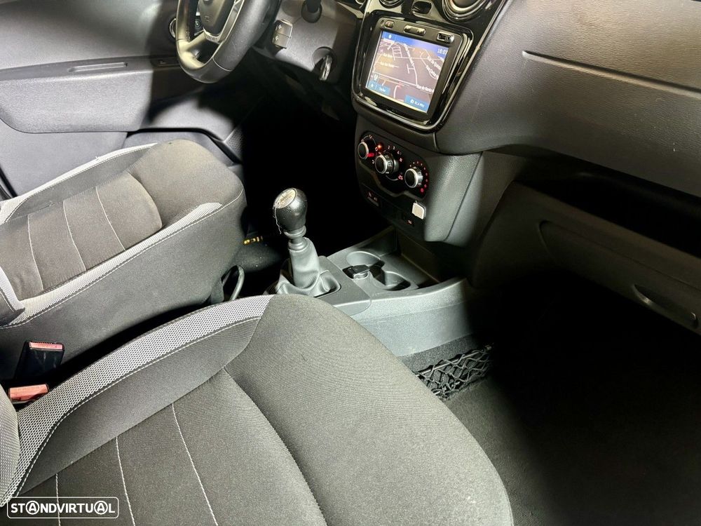 Dacia Lodgy 1.5 Blue dCi Stepway 7L - 29