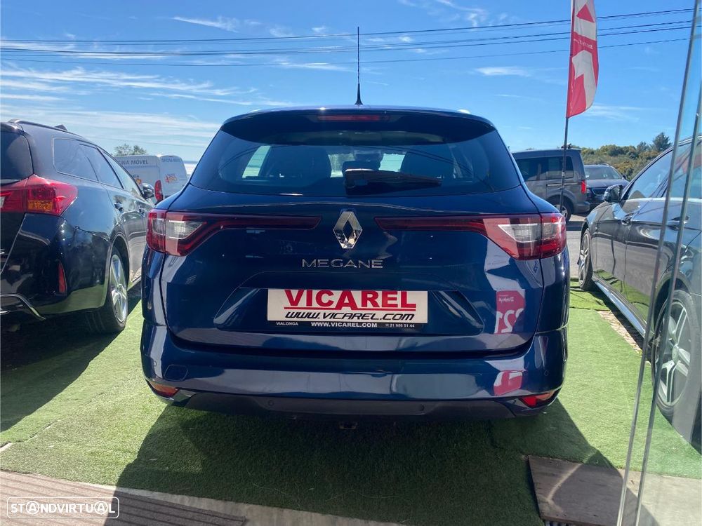 Renault Mégane Sport Tourer - 6