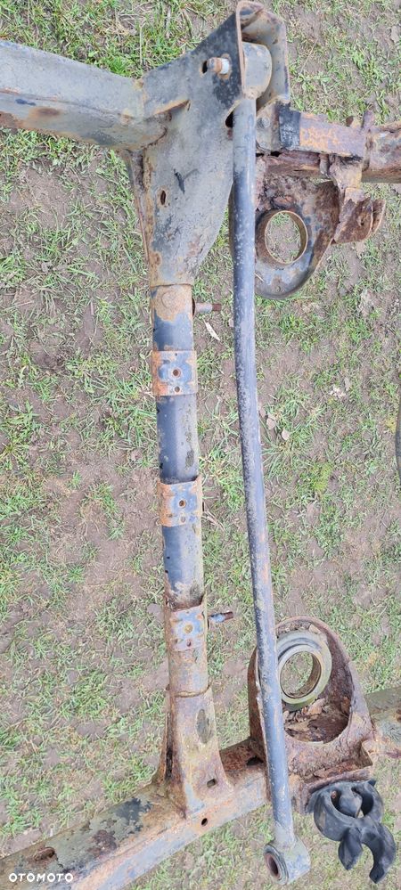 Nissan Terrano II Tył Ramy Belka - 4