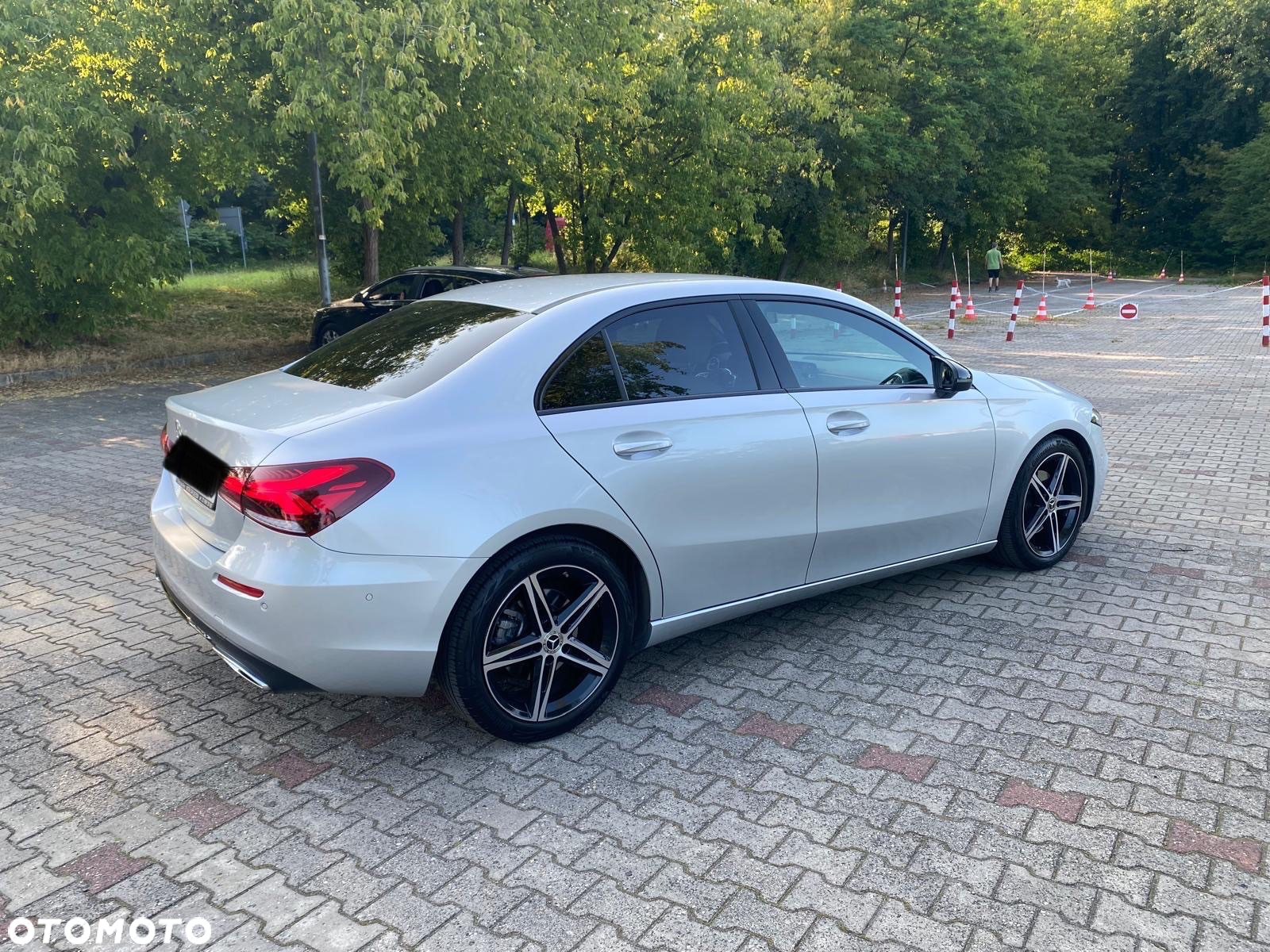 Mercedes-Benz Klasa A 200 7G-DCT - 4