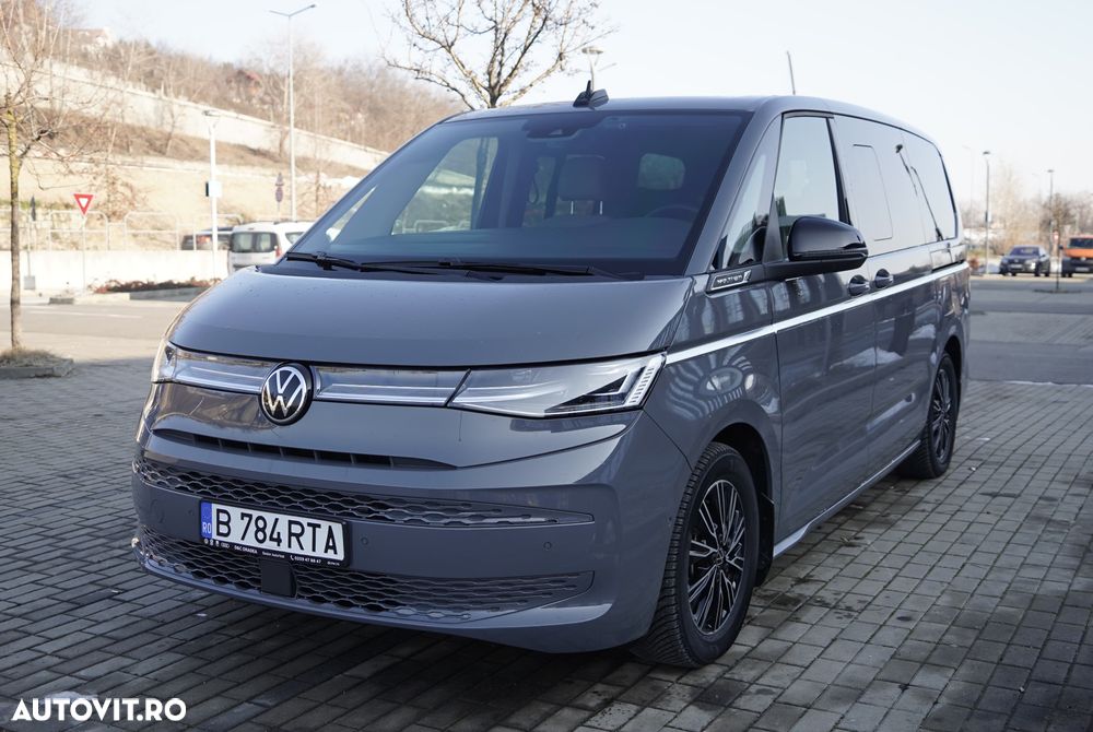 Volkswagen Multivan - 2