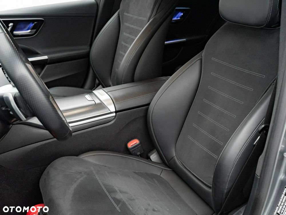 Mercedes-Benz Klasa C 220 d 4Matic 9G-TRONIC AMG Line - 15