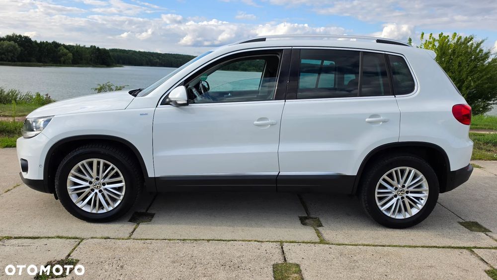 Volkswagen Tiguan 2.0 TDI DPF BlueMotion Technology Cup Sport & Style - 2