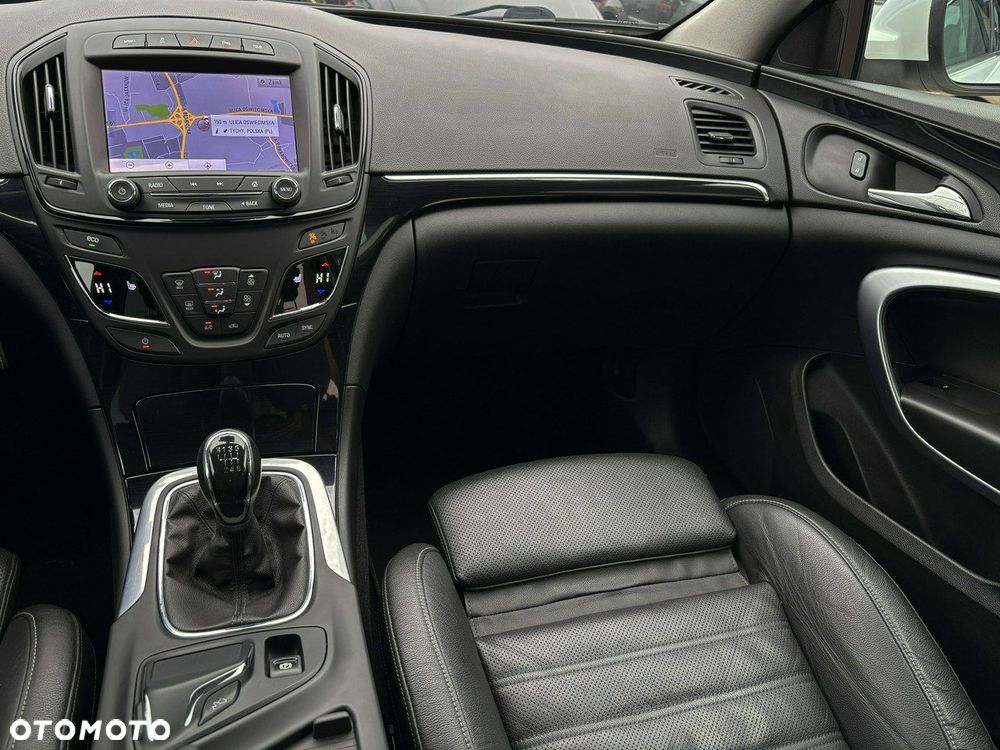 Opel Insignia CT 2.0 CDTI 4x4 S&S - 27