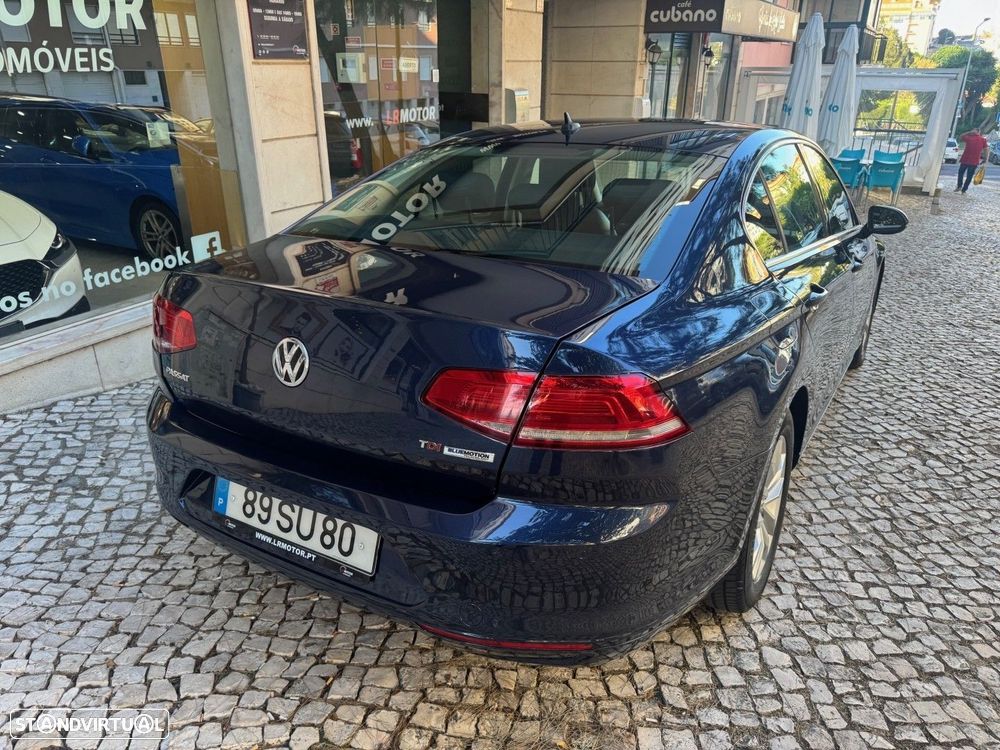 VW Passat 1.6 TDI Highline DSG - 5