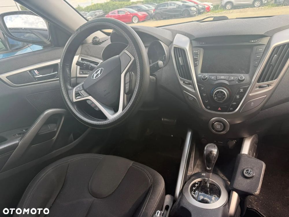 Hyundai Veloster 1.6 GDI Premium - 7