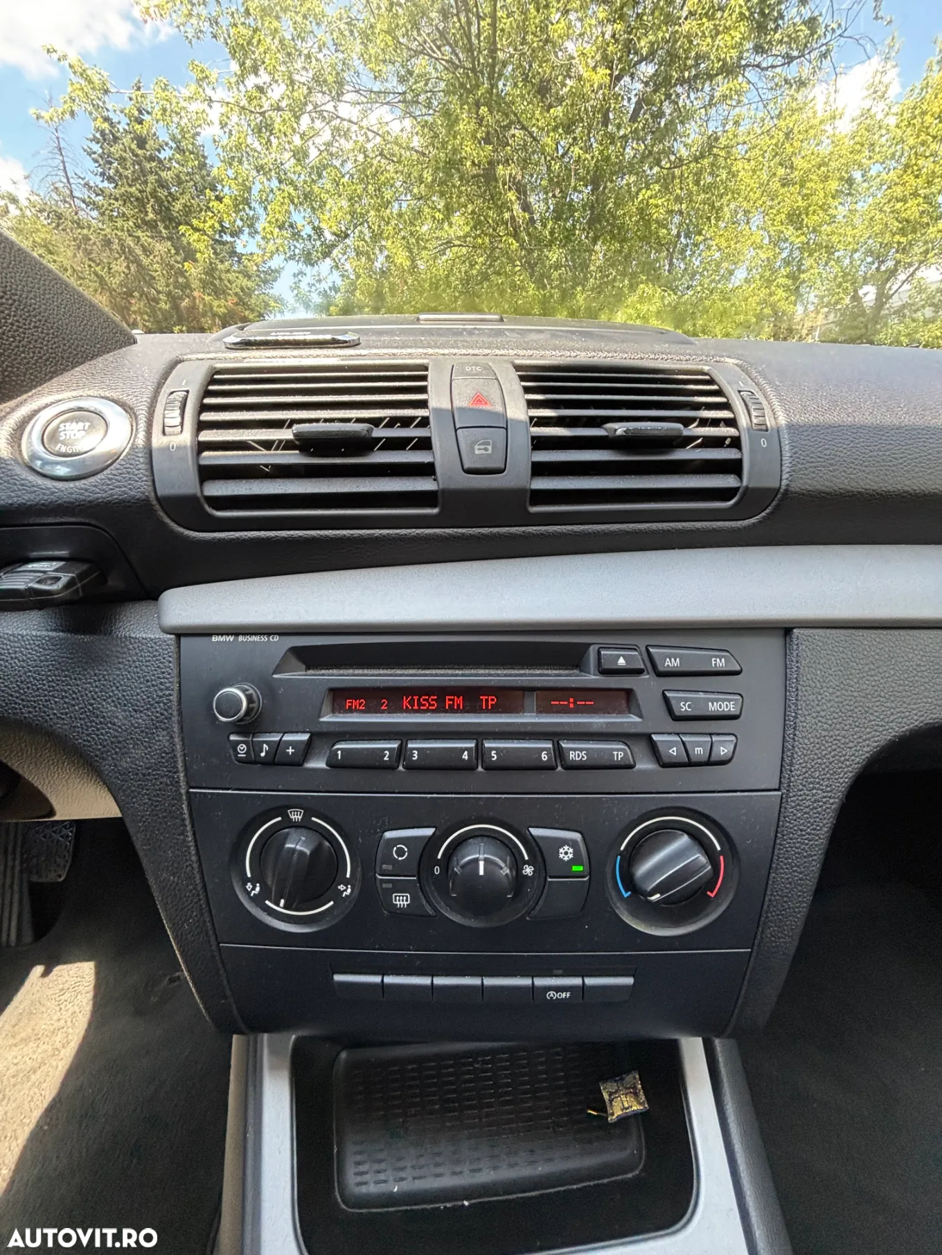 BMW Seria 1 116d Sport Line - 2