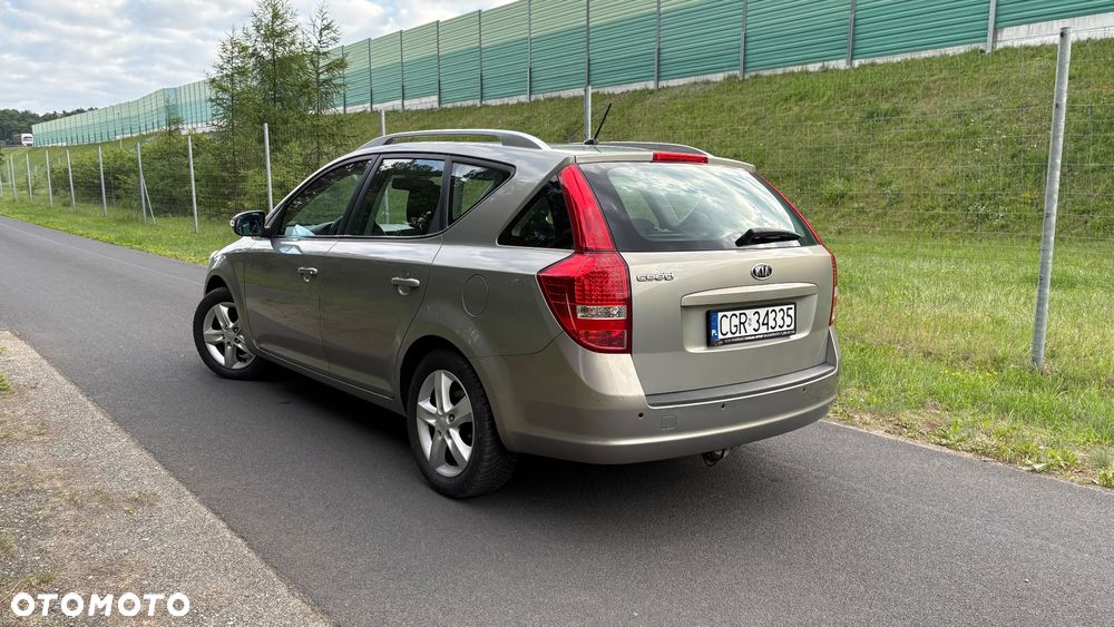 Kia Ceed 1.6 CVVT Automatik Spirit - 9