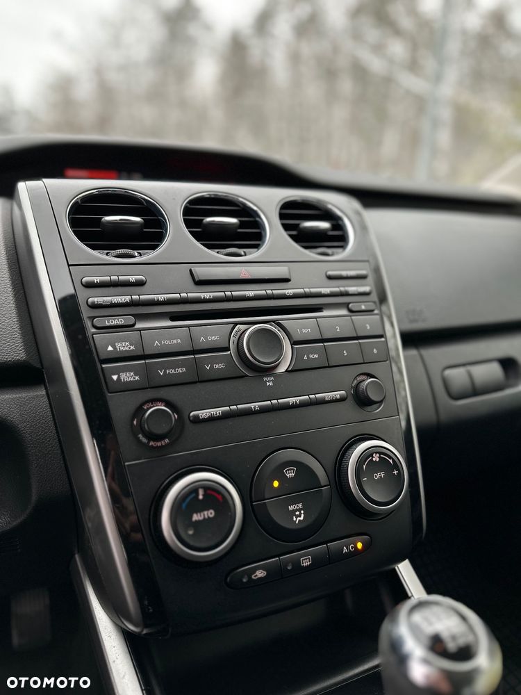 Mazda CX-7 2.2 CD Exclusive + - 9
