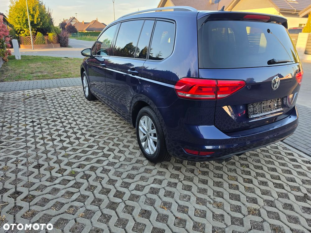 Volkswagen Touran 2.0 TDI BMT Comfortline - 8
