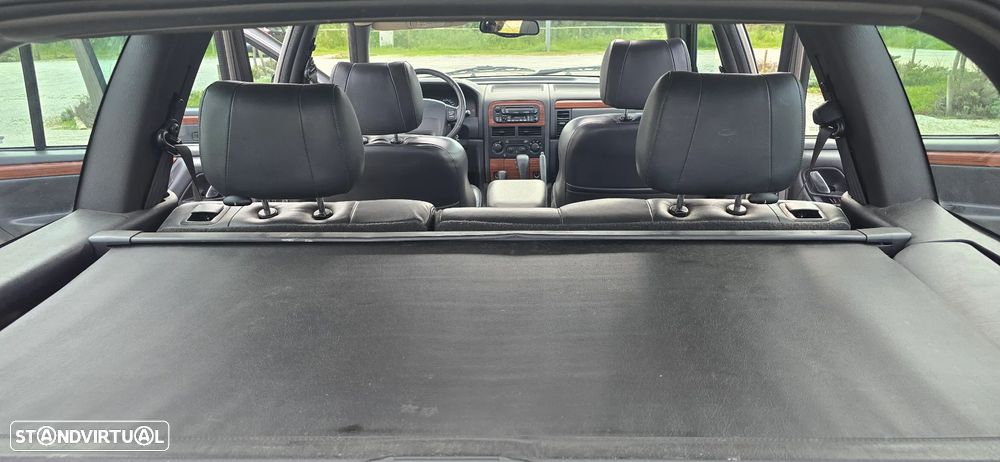 Jeep Grand Cherokee - 25