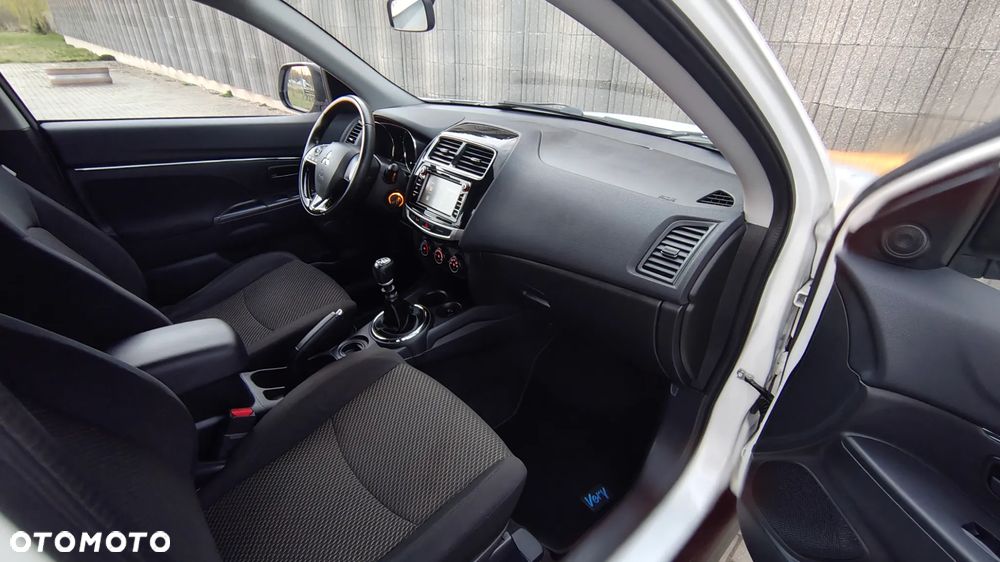 Mitsubishi ASX 1.6 DI-D 2WD Top - 15