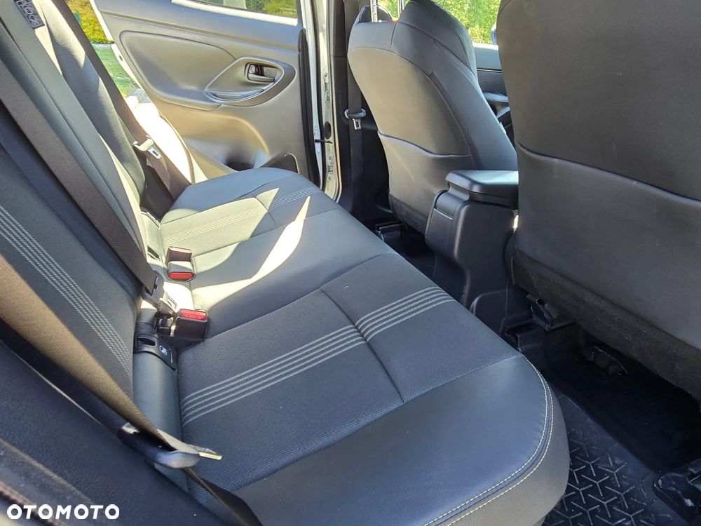 Toyota Yaris Cross Hybrid 1.5 Adventure - 11
