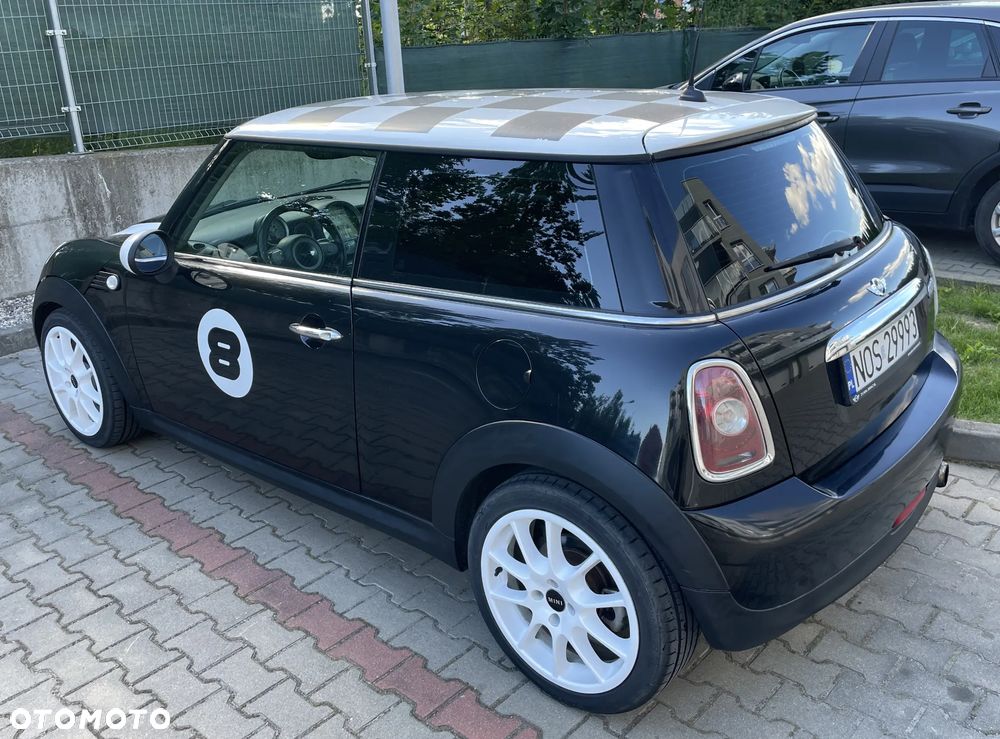 MINI Cooper D - 4