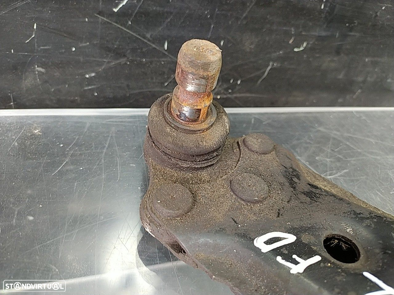 Braço Suspensão Frente Direito Opel Astra H (A04) - 2