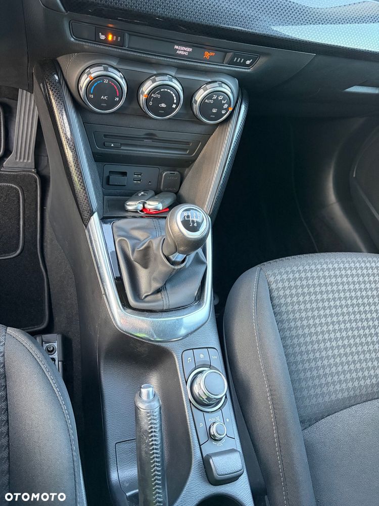 Mazda 2 SKYACTIV-G 90 Center-Line - 17