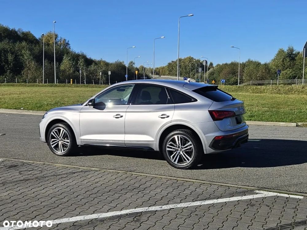 Audi Q5 Sportback - 8