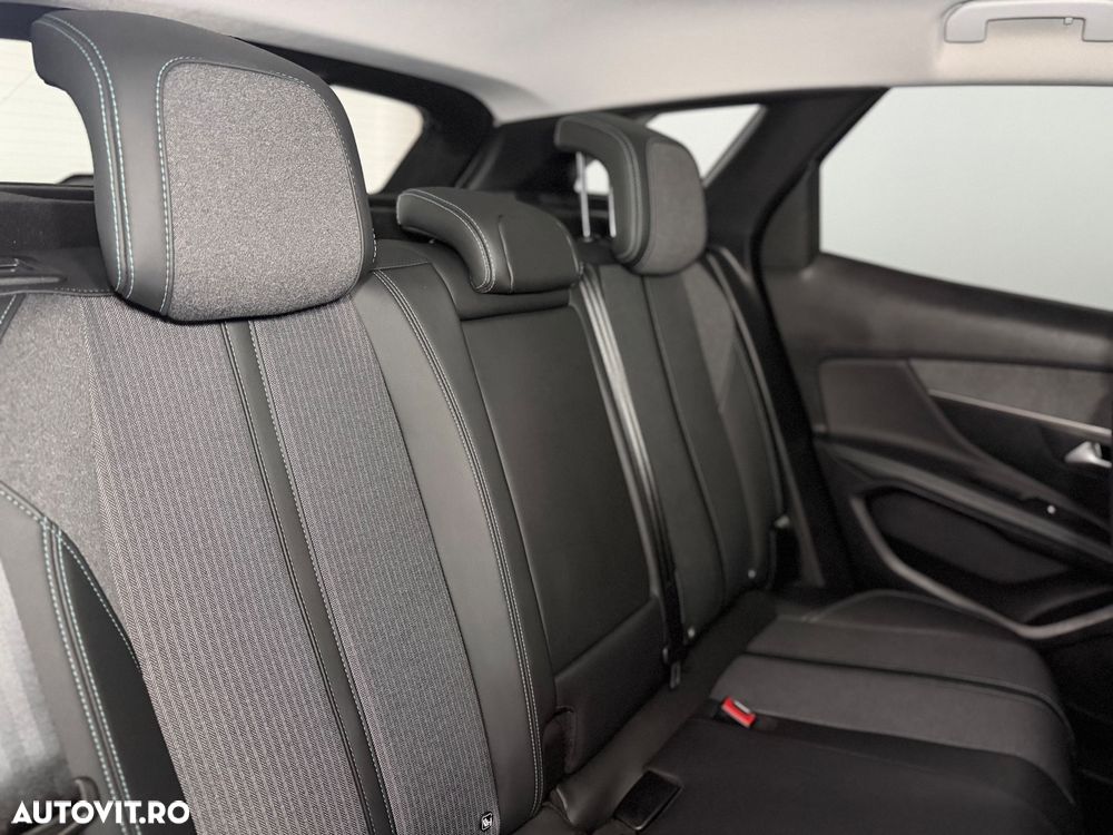 Peugeot 3008 BlueHDi 130 Stop & Start EAT8 Allure Pack - 37