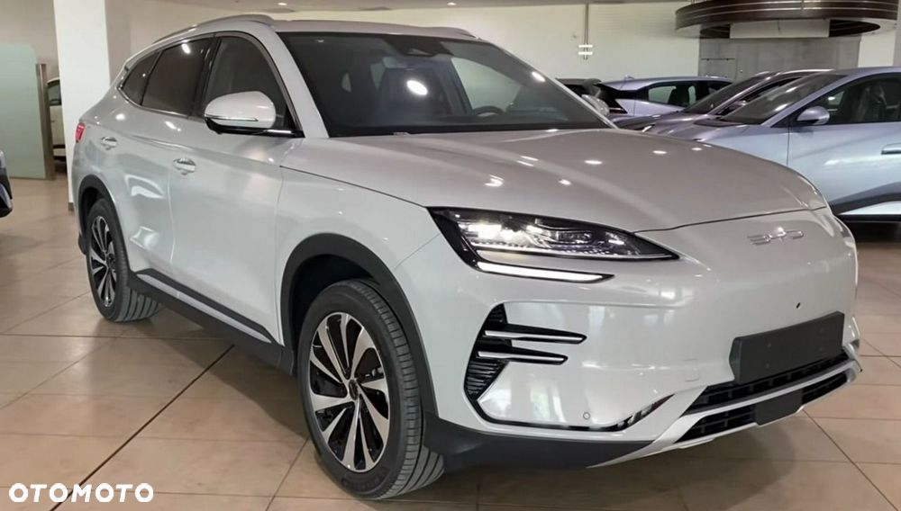 BYD Seal U 1.5T Design AWD - 12